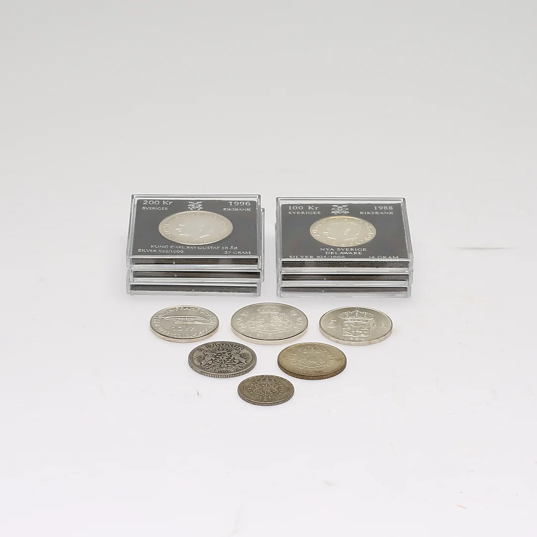 MYNT, silver, Sverige, 1900-tal. Totalvikt ca 2765 g. — Coins & Banknotes — Gomér & Andersson Norrköping