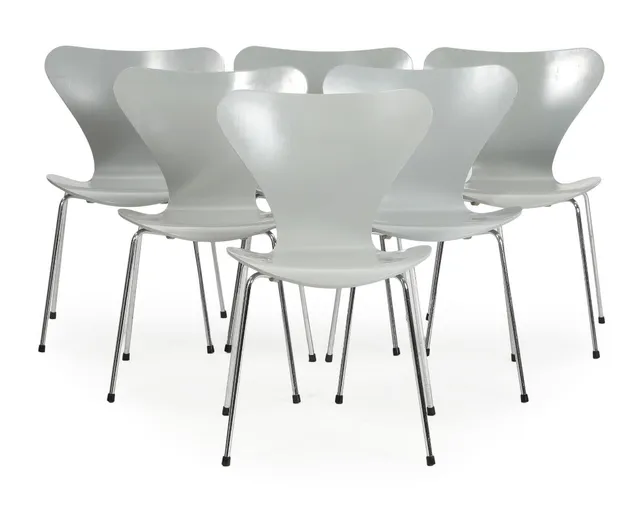 “Seven Chair”. A set of six chairs with grey lacquered plywood shells and chromed steel legs. Model 3107. Designed 1955. Manufactured and marked by Fritz Hansen, 1989. (6)