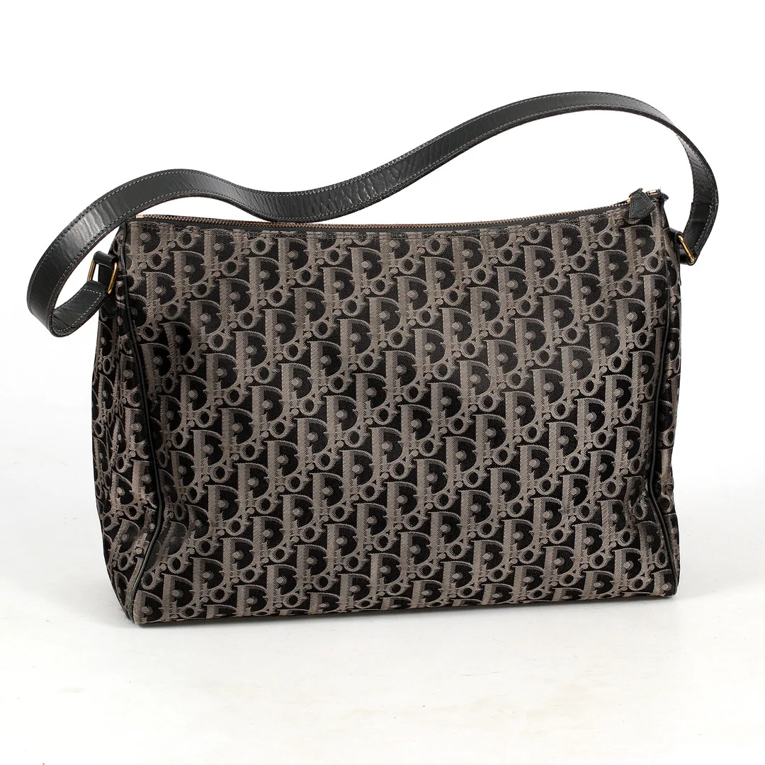 CHRISTIAN DIOR, Axelväska, canvas, Frankrike, 19/2000-tal. — Vintage & Designer Fashion — Stadsauktion Sundsvall