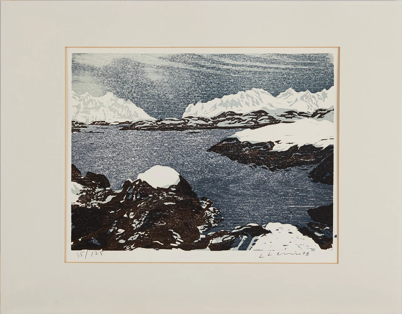 LARS LERIN. vinterlandskap, färgträsnitt, signerad och daterad -78, numrerad 35/125. — Engravings & Prints — Stockholms Auktionsverk Magasin 5