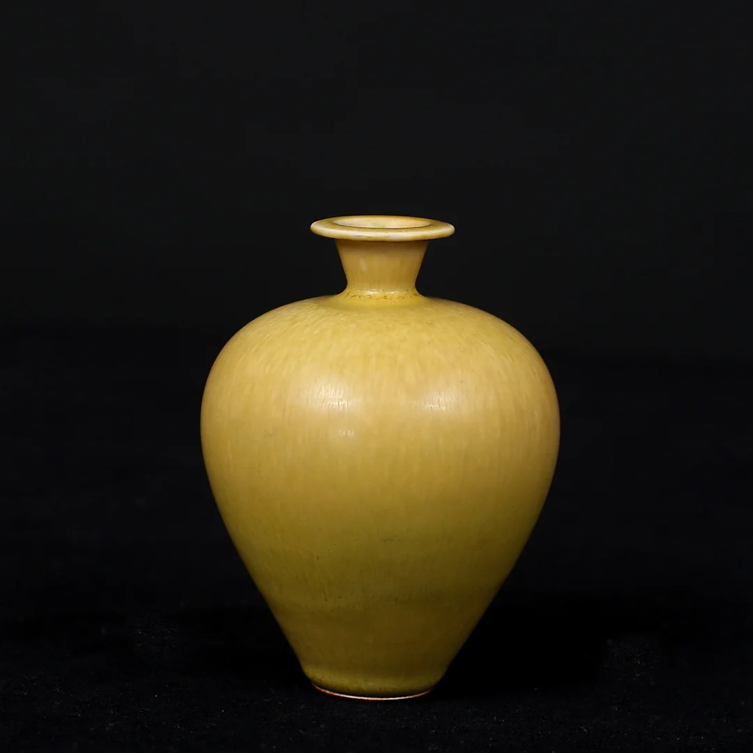 BERNDT FRIBERG. Miniatyrvas, glaserat stengods, signerad. — European — Garpenhus Auktioner
