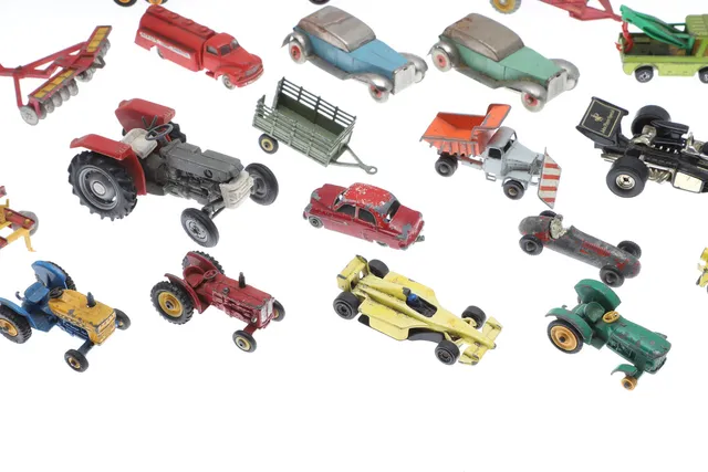 UNBOXED DIE CAST TOYS.