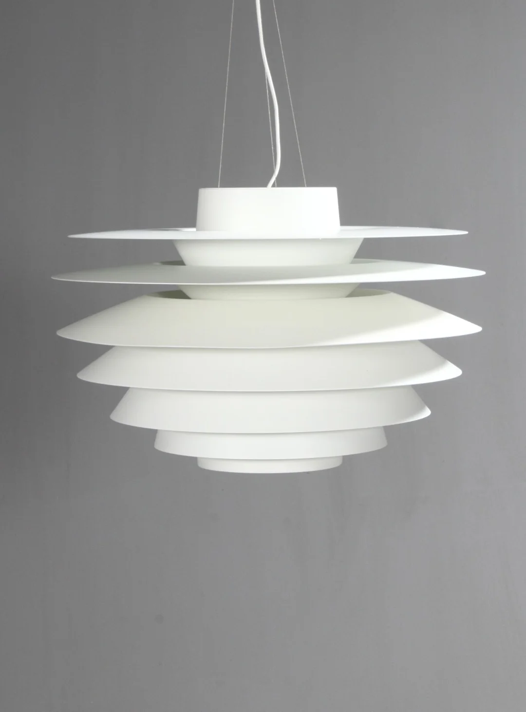Sven Middelboe for Lyfa. Verona pendant lamp, size 720 — Lamps and lighting/Pendant lights — Lauritz