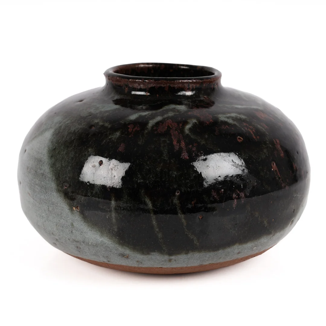 Helle Allpass. Stoneware table bowl — Glass, porcelain and ceramics/Vases, bowls, dishes — Lauritz