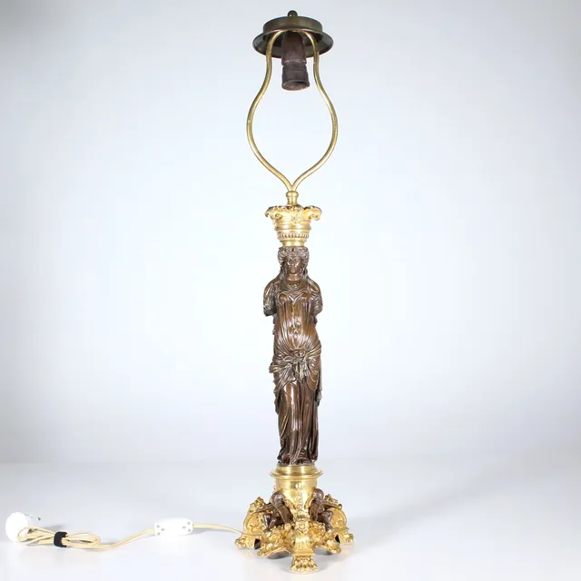 FERDINAND BARBEDIENNE. Tischlampe, Bronze, Frankreich, um 1878.