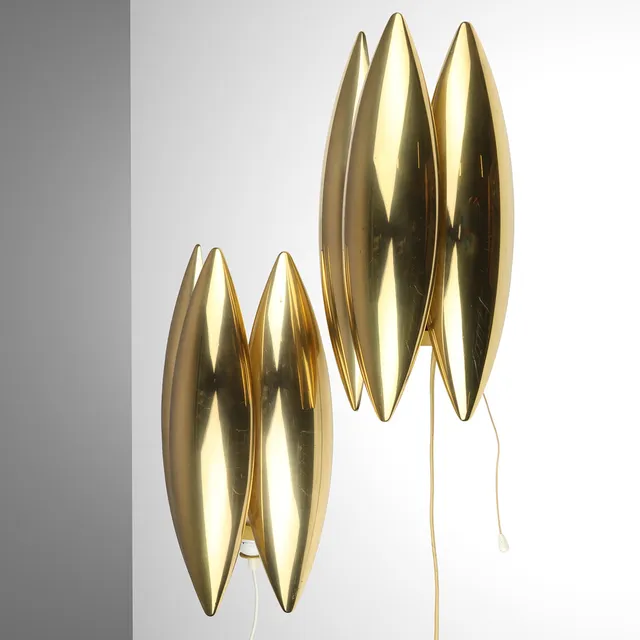 JO HAMMERBORG (1920-82). A pair of sculptural “Kastor” wall lamps made of brass, Fog & Mørup, Denmark, designed in 1969.