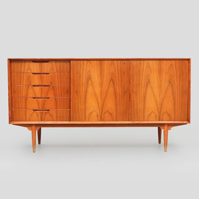 SVANTE SKOGH. Sideboard, "Silvia", Seffle Möbelfabrik.