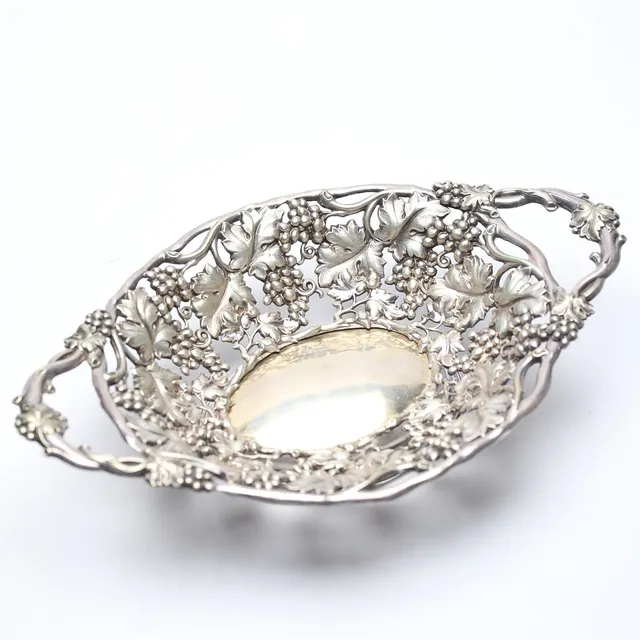 FRUKTSKÅL MED HÄNKLAR, nysilver, 1900-tal.