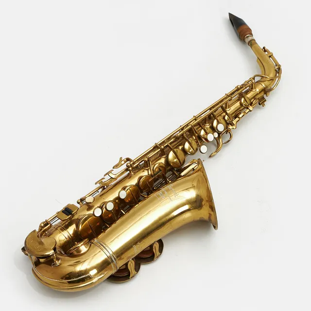 PIERRET, Saxofon, Frankrike, etui medföljer.