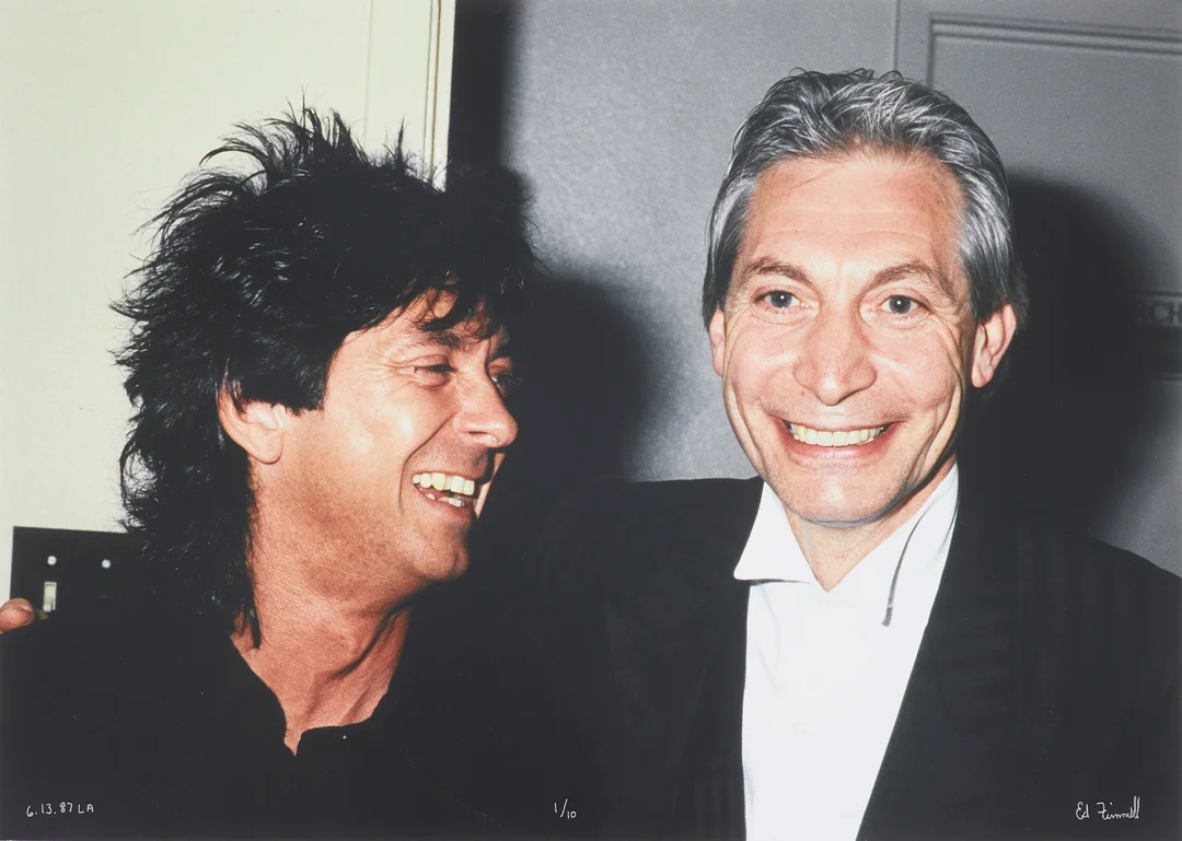 ED FINNELL. Charlie Watts & Ian McLagen, Hollywood Bowl, Playboy Jaxx Festival, juli 13, 1987, 1/10, C-print. — Photography — Stockholms Auktionsverk Sickla