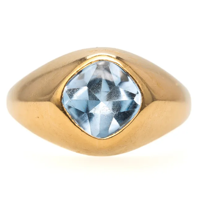 RING, 18 k guld, syntetisk spinell, Köping 1961.