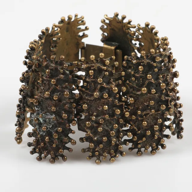 OWE JOHANSSON. Armband, brons, Finland.