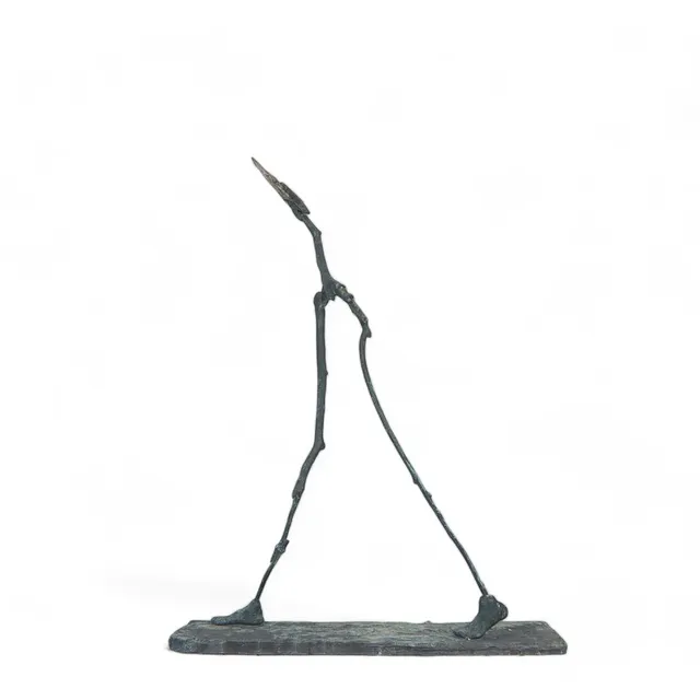 PETER TILLBERG. Skulptur, "På väg hem från jobbet", brons, 1900-tal.