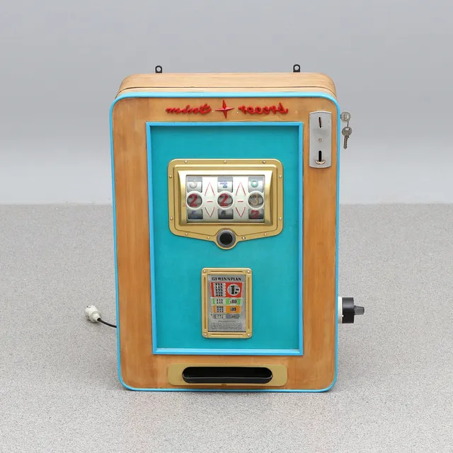 MINT RECORD, SPELAUTOMAT. 1960-tal.