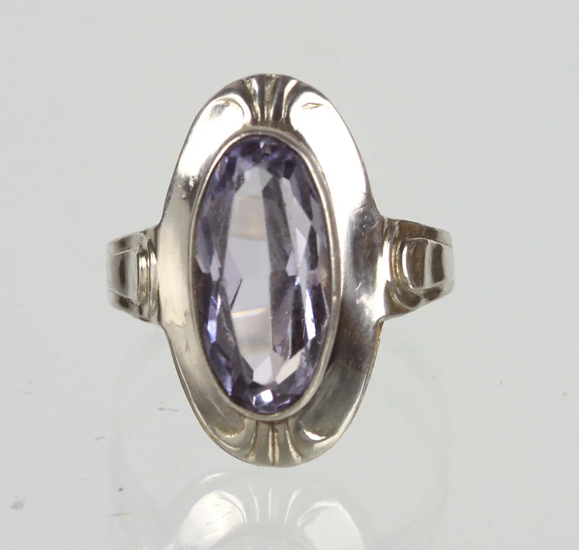 ART DECO RING, mit Aquamarin-Spinell, Silber 835. — Rings — Auktionshaus Bossard
