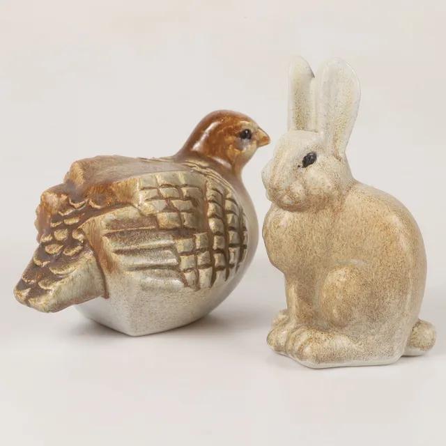 ÅKE THORNBLAD. Figuriner, 2 stycken, hare/ripa, keramik, Höganäs Keramik.