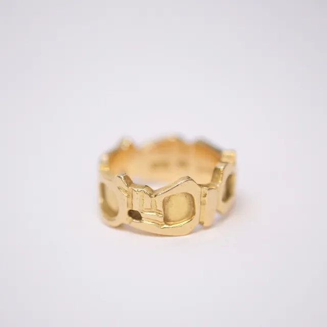 CLAES GIERTTA. RING, 18K GULD, STOCKHOLM 1973.