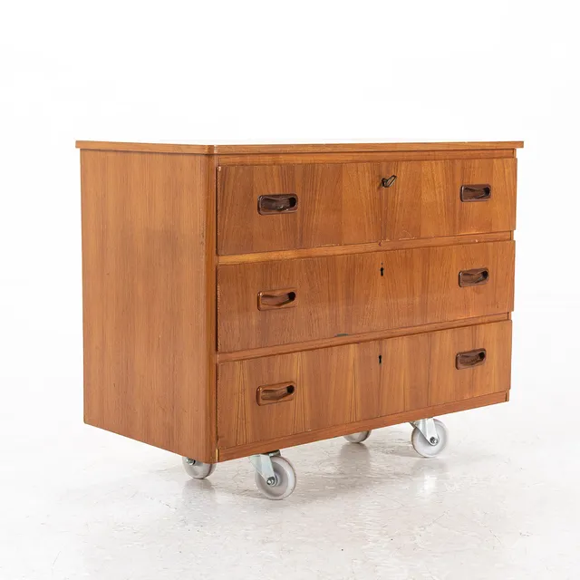 BYRÅ, teak, 1950/60-tal.