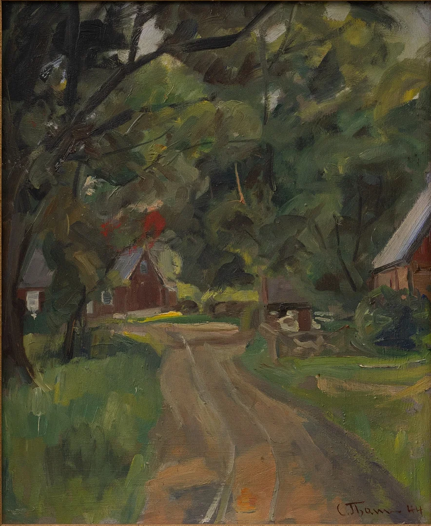 CARIN THAM (1888-1967). Gård i grönska, olja på pannå, signerad och daterad -44. — Paintings — Garpenhus Auktioner