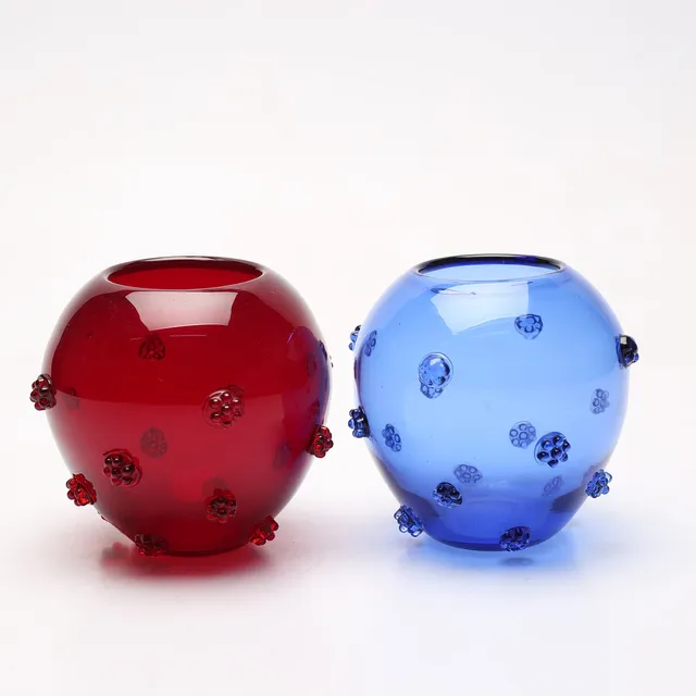 MONICA BRATT. Vaser, 2 st, "Hjortron", glas, Reijmyre.