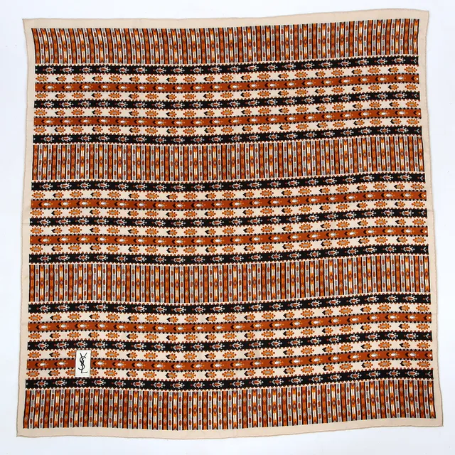 YVES SAINT LAURENT, Scarf, siden.