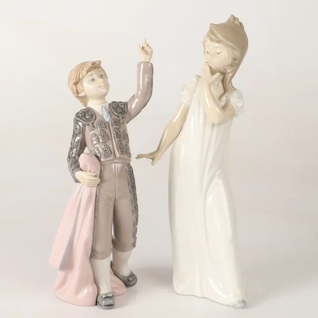 FIGURINER, 2 stycken, porslin Lladro samt Nao.