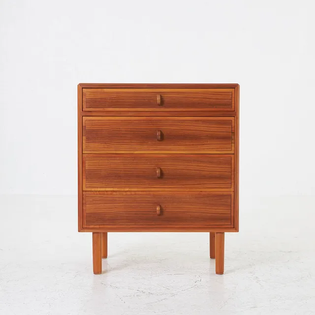 BERTIL FRIDHAGEN. BYRÅ, teak, Bodafors, 1960-tal.