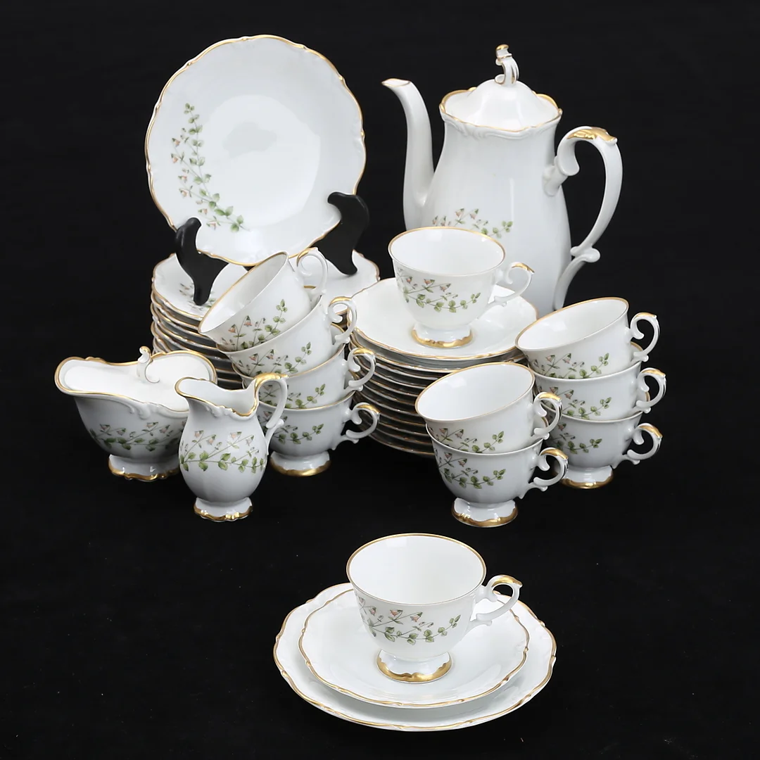 KAFFESERVIS, 38 delar, "Linnea Borealis", Hackefors. — European — Växjö Auktionskammare