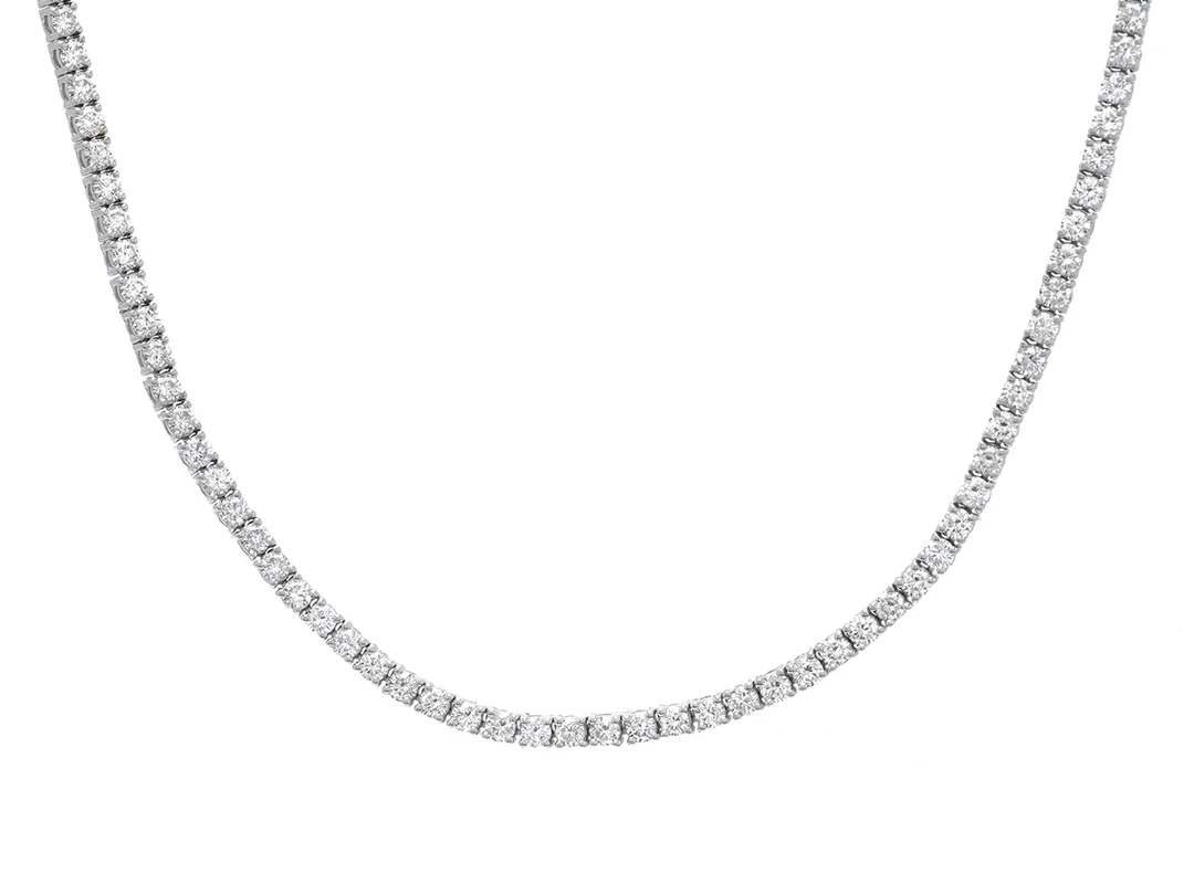 RIVIERACOLLIER, 18K vitguld, 87 briljantslipade diamanter ca 2,70 ctv, ca TW-TCa(F-K)/VS-P, längd 42 cm, vikt 16,4 g, några diamanter skadade och några rör sig i fattningen. — Smycken/Collier — Kaplans