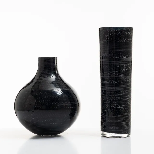 Ingegerd Råman, vaser, 2 st, "Night and day", glas, Orrefors 2004, Limited edition 144-200 och 32-200.