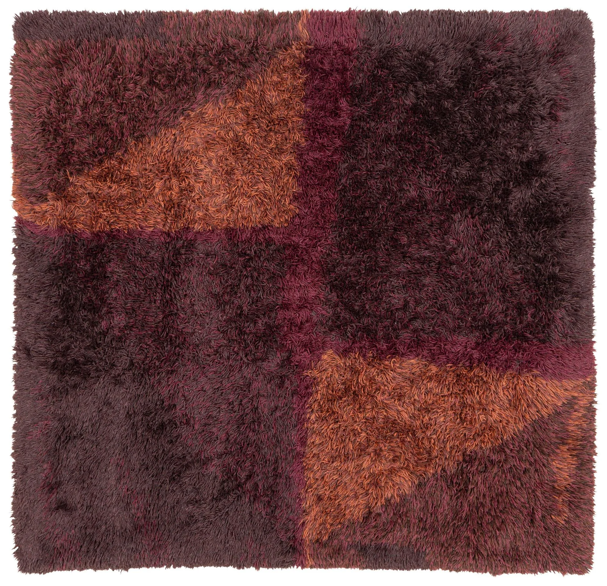 Timo Sarpaneva, matta, "D-4" rya, ca 197 x 201 cm, Villayhtymä Oy - Uniwool Ltd. — Bukowskis