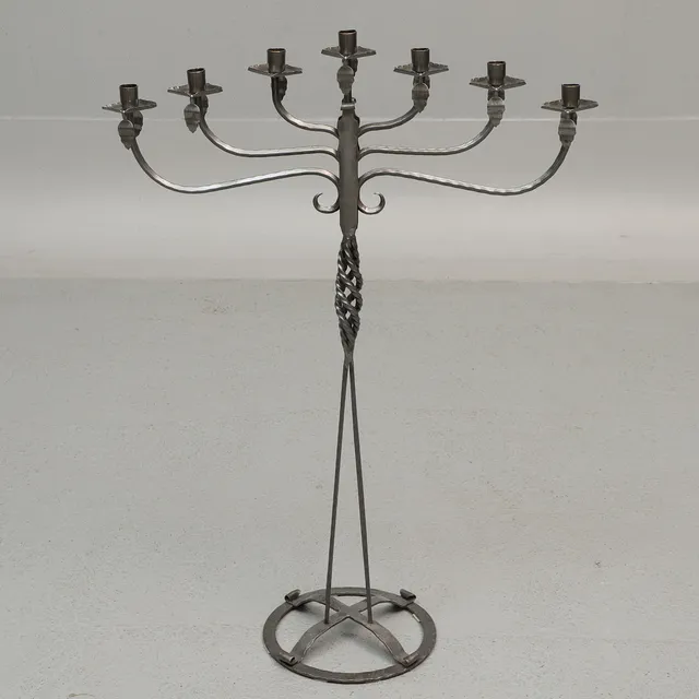 GUSTAF ANKARCRONA. Golvljusstake, smide, 7-armad, Käck & Hedbys, Leksand.