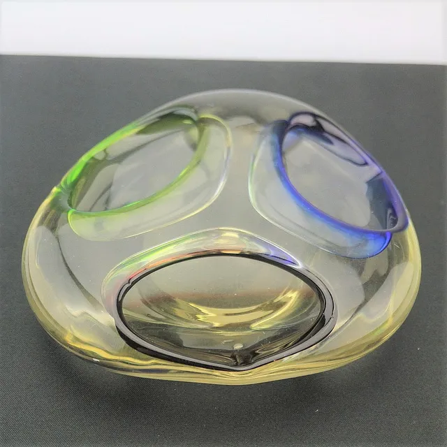 GLAS SCHALE.