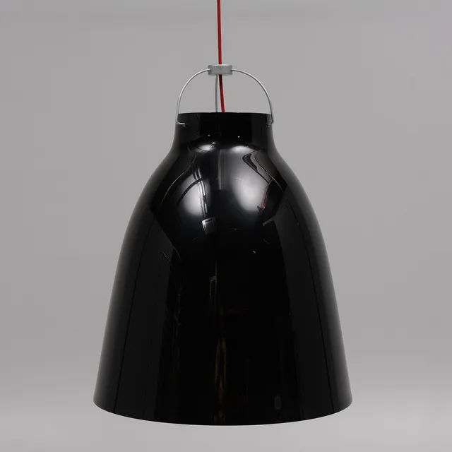 CECILIE MANZ. Takpendel i lackerad metall, "Caravaggio" P4, för Fritz Hansen, samtida.