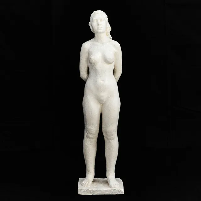 PUCK STOCKLASSA (1922-2014), Stående modell, signerad, höjd ca 100 cm, gips.