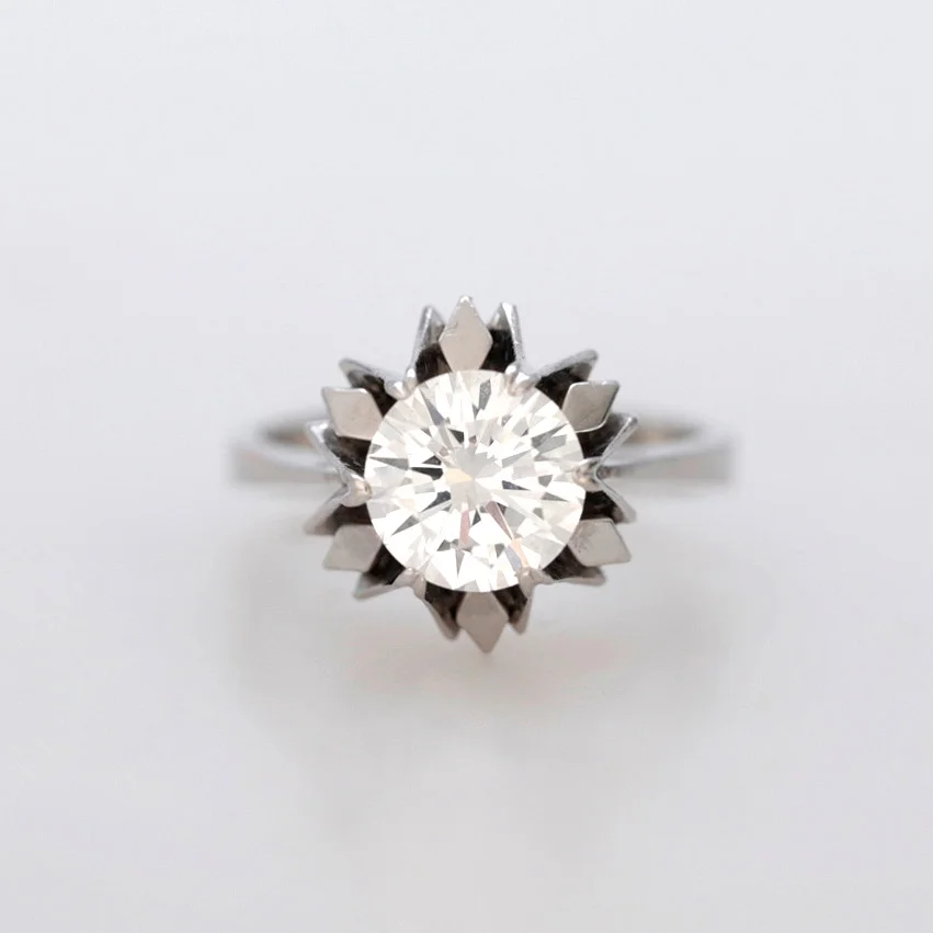 Solitaire ring, circa 1960. — Rings — Balclis