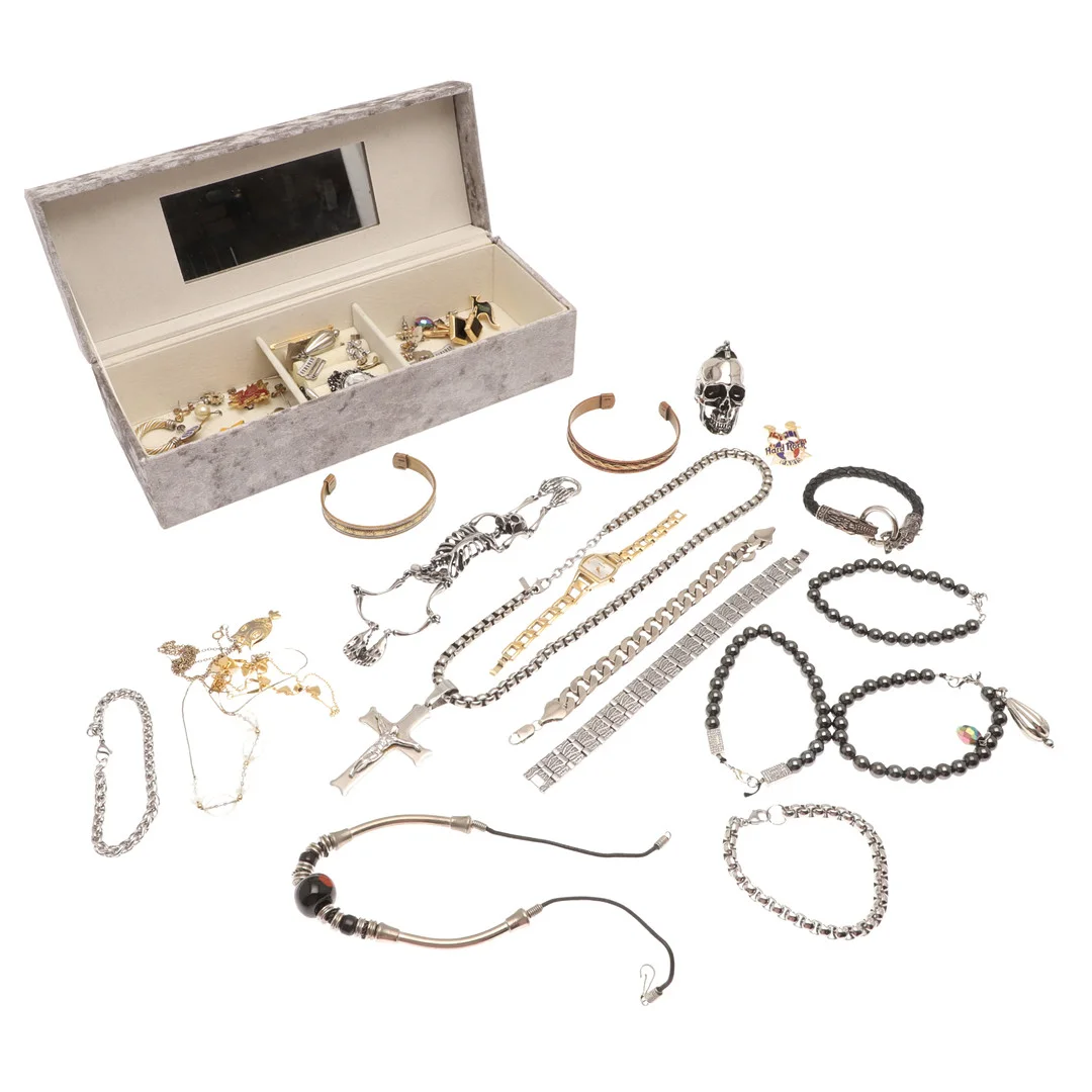 ASSORTED COSTUME JEWELLERY. — Costume Jewellery — Lawrences Auctioneers
