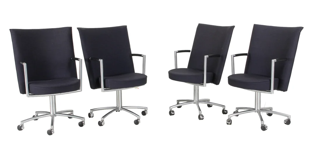 Johannes Foersom & Peter Hjort-Lorentzen. Four 'Partner' lounge office chairs, model EJ-70 (4) — Furniture/Lounge chairs — Lauritz
