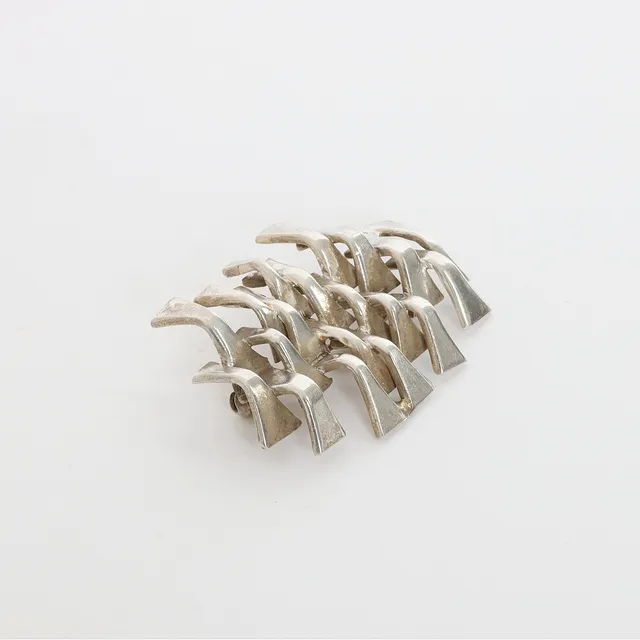 REY URBAN. 1929-2015, Brosch, silver, 1962.