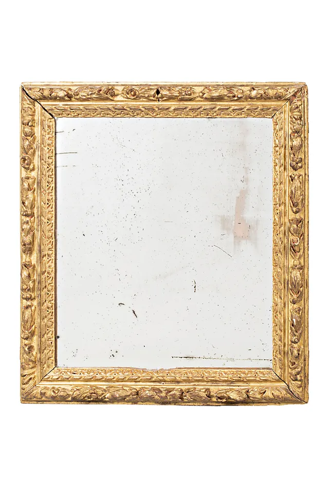 Mirror with frame in carved and gilt wood, 19th Century.