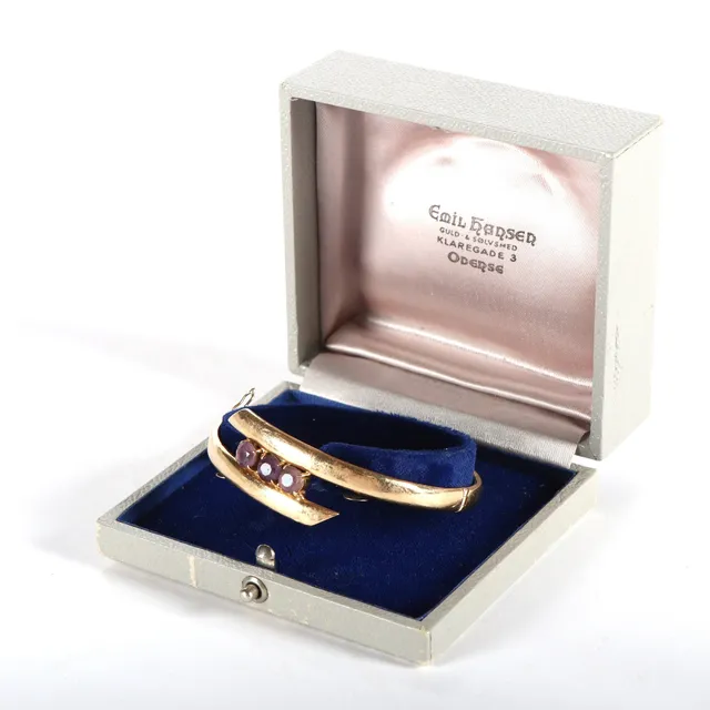 Bernhard Hertz. Bangle of 14 kt. gold.