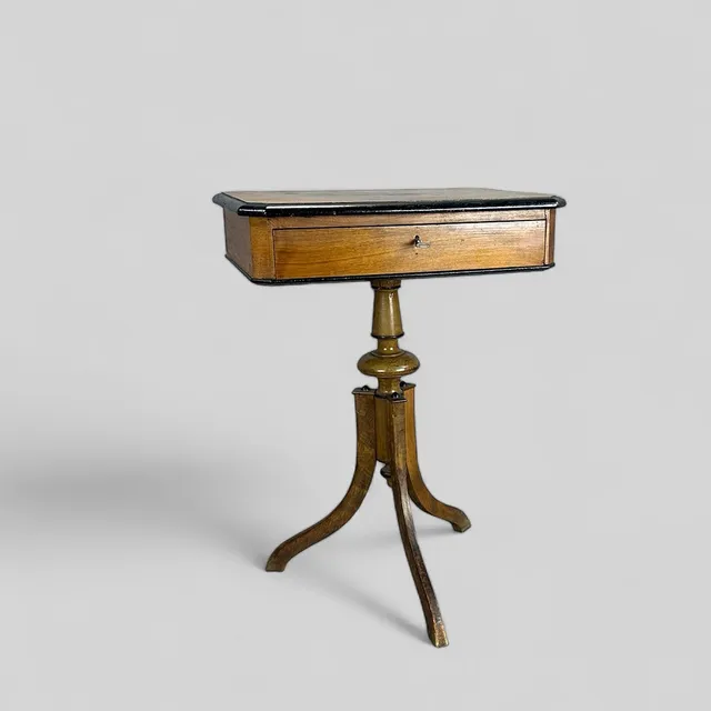 SYBORD, mahogny, 18/1900-tal.