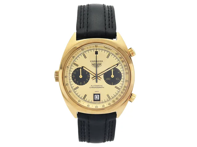 HEUER, Carrera, "Tachy", "second execution dial & hands, white date disc", Cal 12, Serie nr. 320940, Ref nr. 1158 CHN, kronograf, herrur, 38,5 mm, 18K guld, automatisk (microrotor), plexiglas, datum, boett signerad Heuer-Leonidas SA, läderband, ca 1977.