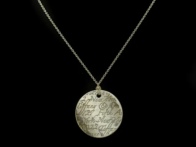 KEDJA/HÄNGE, sterling silver, Tiffany & Co, påse och ask.