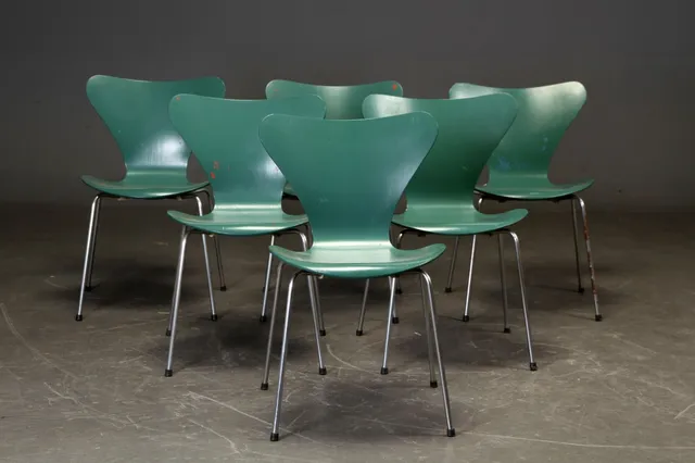 Arne Jacobsen. Syver stole, model 3107 (6)