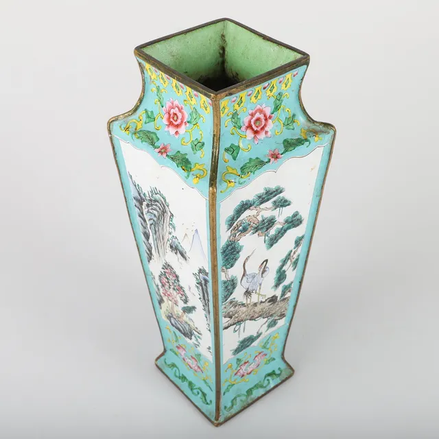 VAS, cloisonne, Kina.