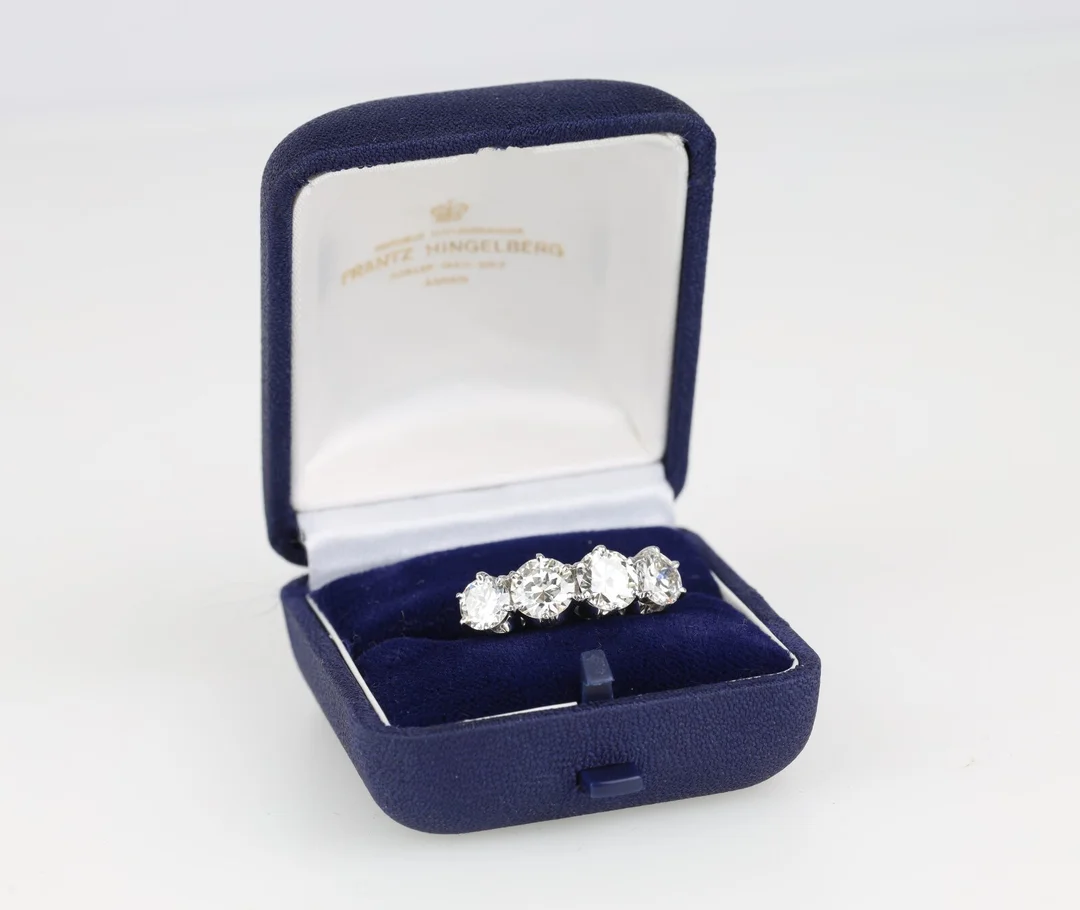 F. Hingelberg: Diamond ring of 14 kt. white gold, approx. 3.17 ct. — Jewellery/Rings — Lauritz