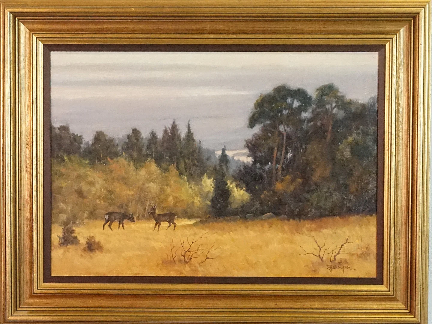 ROLF HALLENGREN. Olja på duk, Rådjur på gult fält, signerad R. Hallengren. — Paintings — Roslagens Auktionsverk