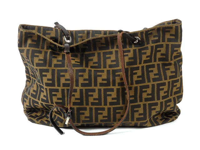 VÄSKA, FENDI brun tyg läderhandtag 42x26x10 cm tre stycken fack invändigt dustbag