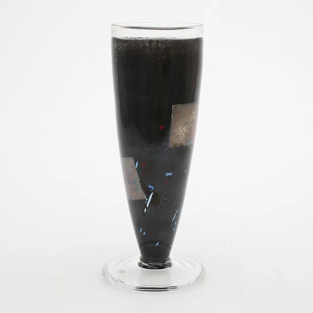 BERTIL VALLIEN. Vas, glas, "Satellite", Kosta Boda, signerad.
